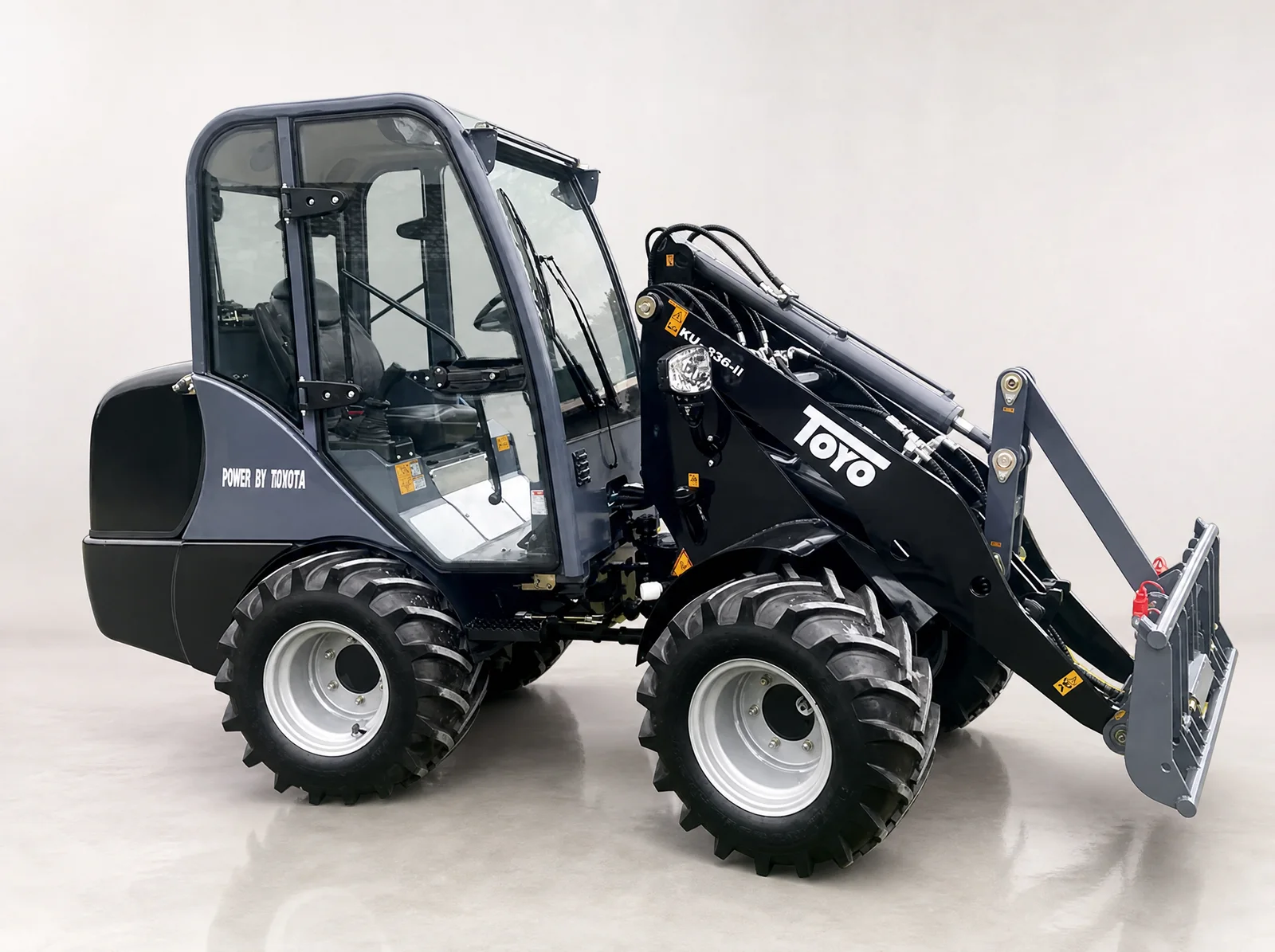Toyo Hoflader 836-II Kabine StageV — 25 PS