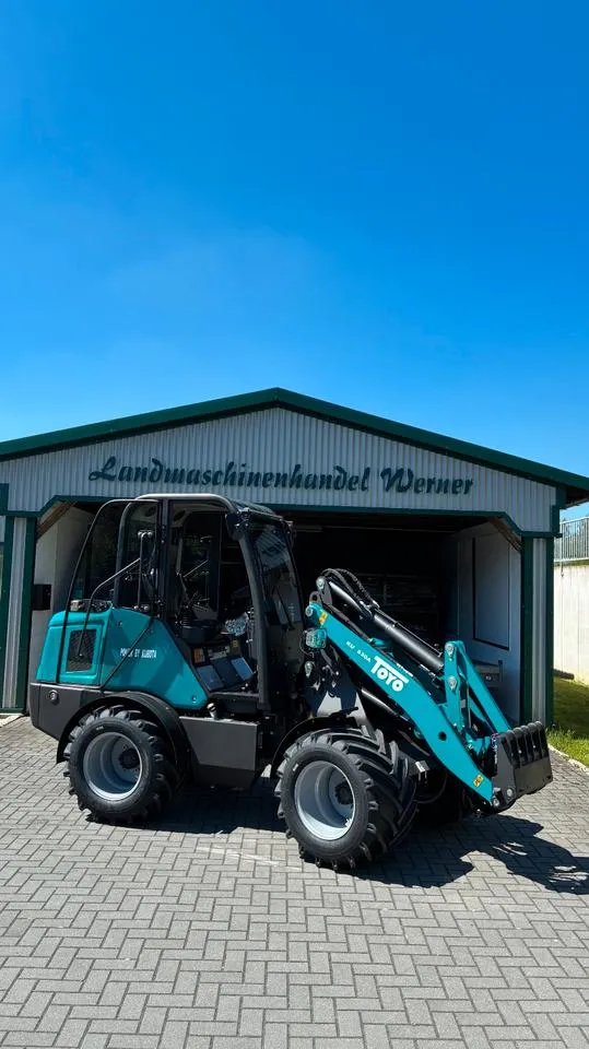 Toyo KU 830A, Kabine, Hoflader, Radlader, Allrad — KU 830A, 26 PS, Landmaschinenhandel Werner