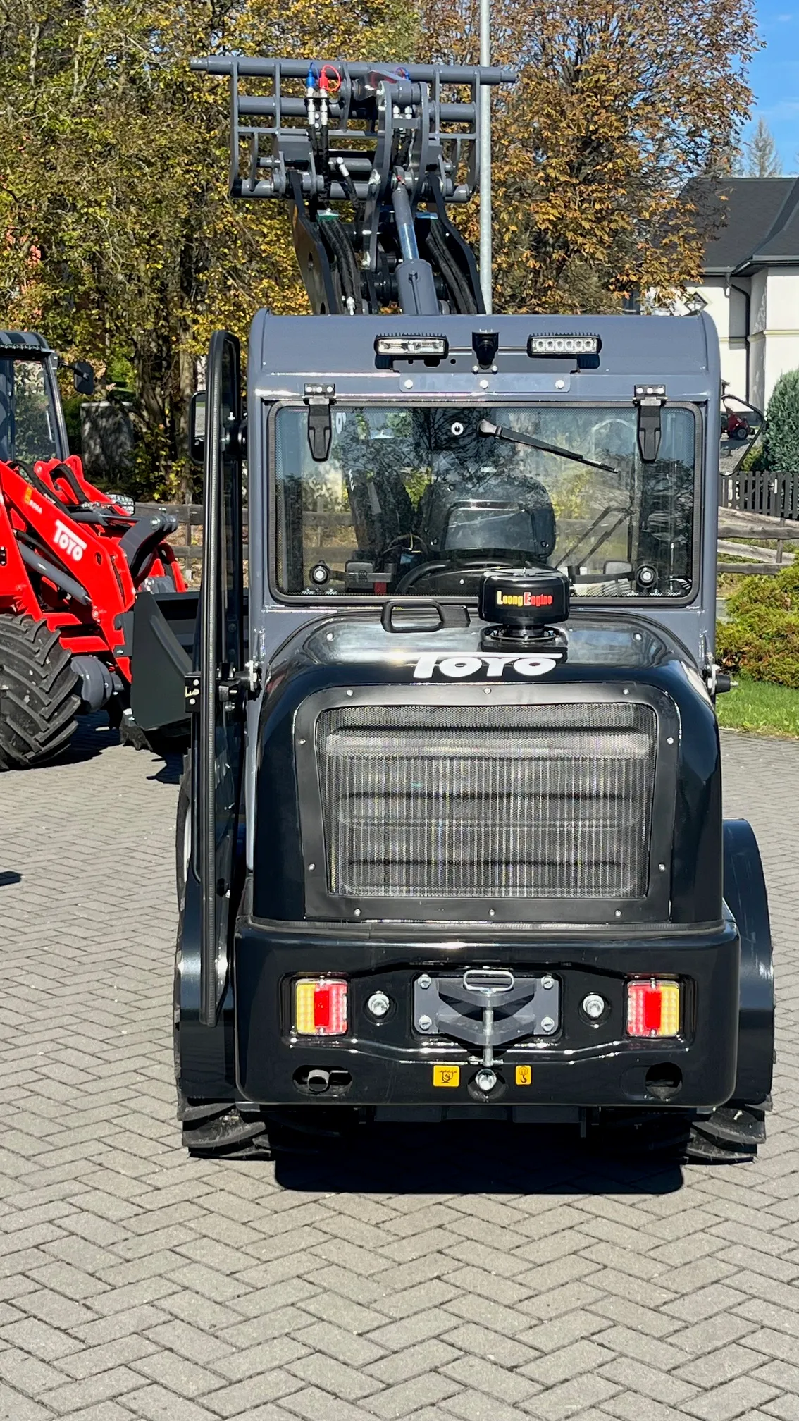 Toyo Hoflader 839 LP (Low Profile) mit Kabine — Hoflader, 25 PS — Ansicht 6