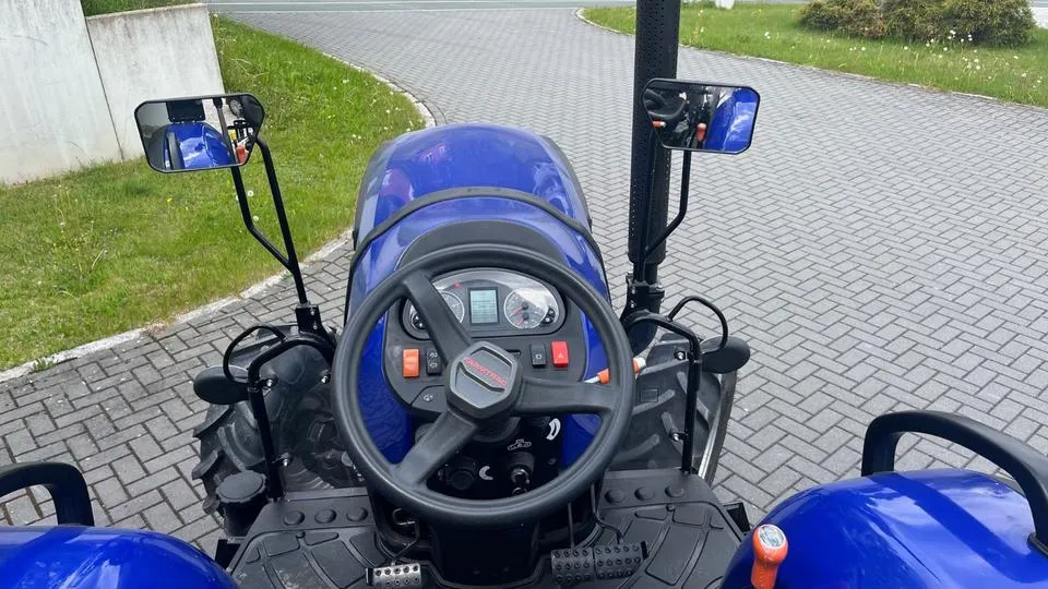 Allrad Traktor Farmtrac FT6050, 48 PS — 48 PS — Ansicht 8