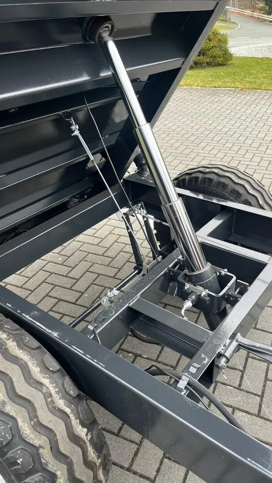 Dreiseitenkipper 5 Tonnen — Ansicht 6