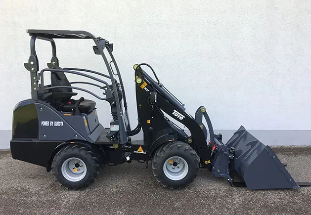 Toyo Hoflader 826-III Bügel StageV — Hoflader, 25 PS — Ansicht 8