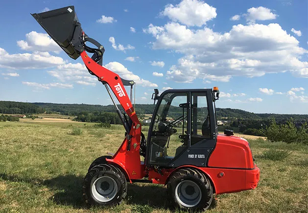 Toyo Hoflader Modell 851 Stage V mit Kabine — Hoflader, 5 PS — Ansicht 8