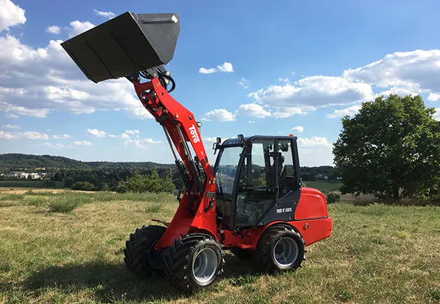 Toyo Hoflader Modell 851 Stage V mit Kabine — Hoflader, 5 PS — Ansicht 7