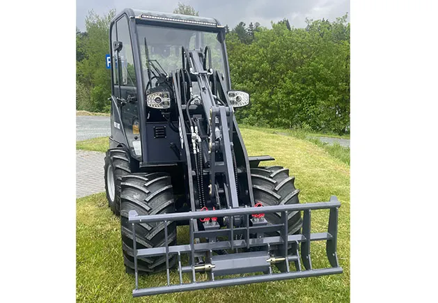 Toyo Hoflader 836-II Kabine StageV — Hoflader, 25 PS — Ansicht 8