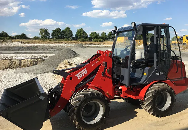 Toyo Hoflader Modell 851 Stage V mit Kabine — Hoflader, 5 PS — Ansicht 5