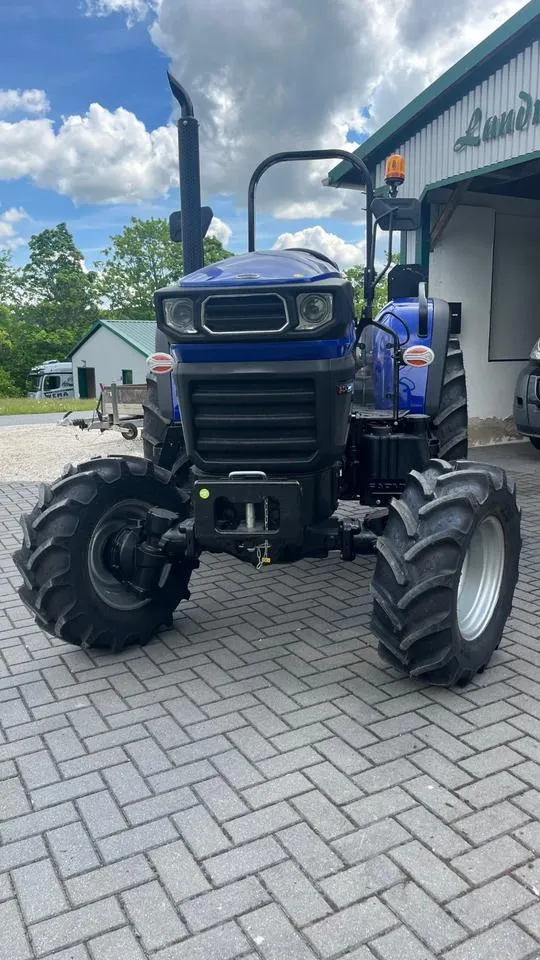 Allrad Traktor Farmtrac FT6050, 48 PS — 48 PS — Ansicht 3