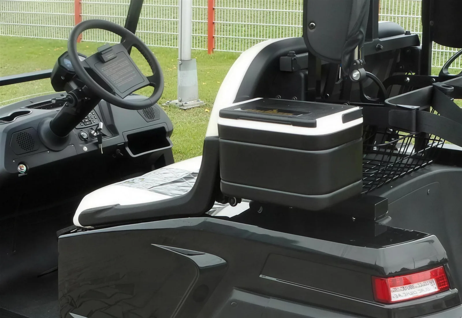 WSM Golfcart-Kühlbox — Zubehör — Ansicht 2